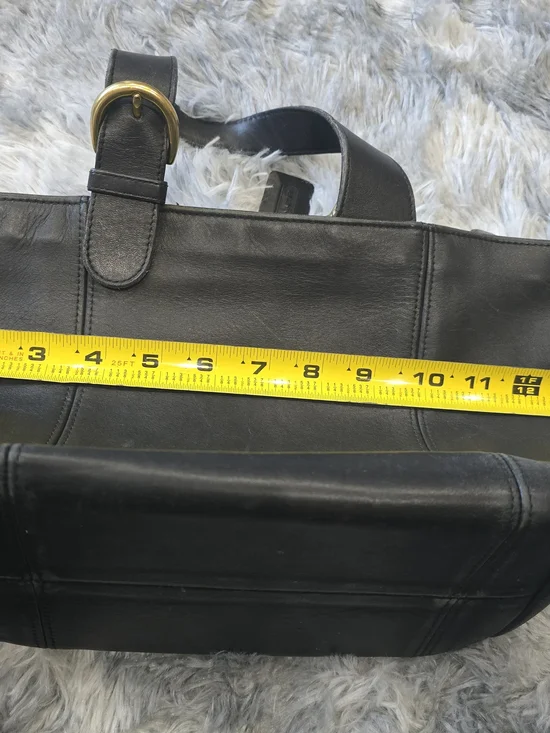 Vintage 1999 Coach Black Leather Tote with Gold Hardware - Picture 8 of 10
